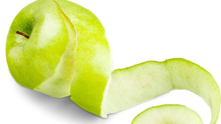 There is a compound in apple skin that fights aging and it ends up in the bin every single time you peel one.